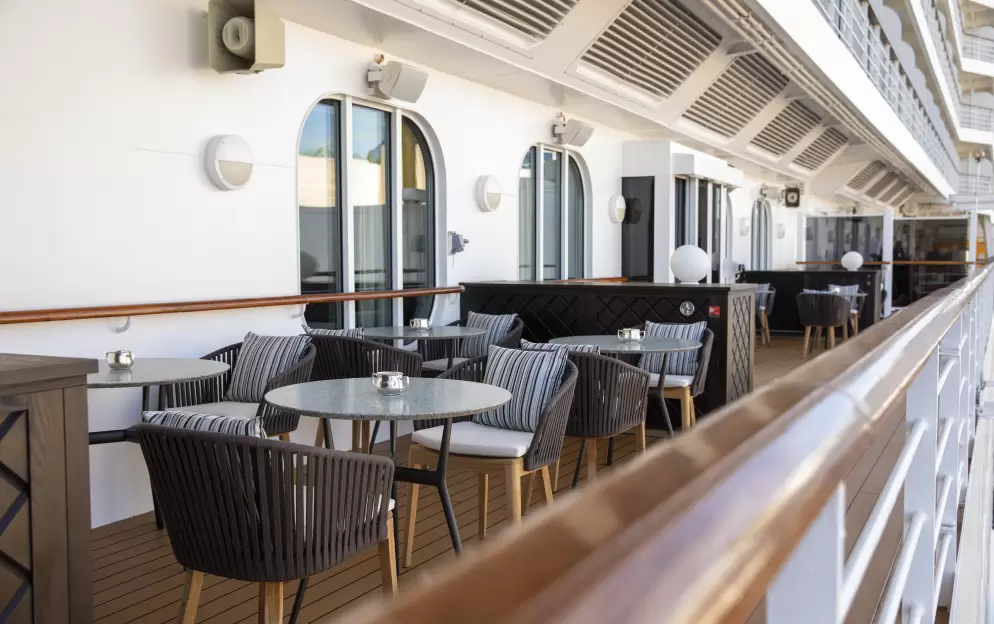 Regent Seven Seas EXPLORER Coffee Connection 0.jpg